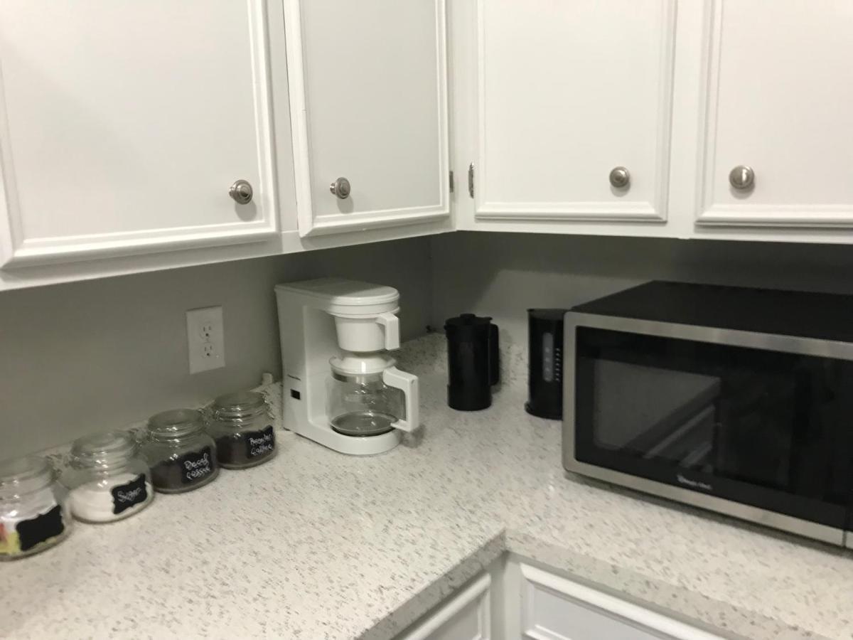 Modern Designer Townhouse 2Br Ideal For Long Stays! Jackson Esterno foto